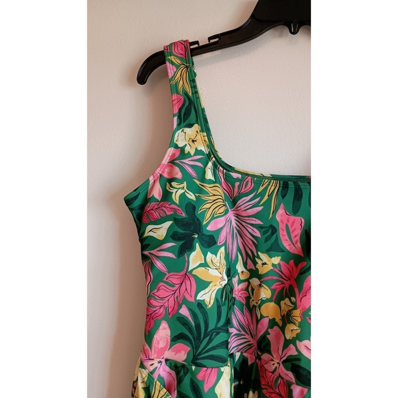 NWT Old Navy Green Floral Side Tie Swim Dress Built In Briefs Padded Vacation - Picture 5 of 14